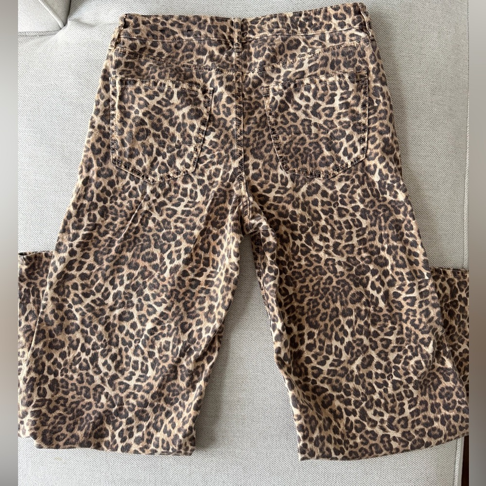 AE Stretch Leopard Low-Rise Baggy Wide-Leg Pants - Picture 4 of 4